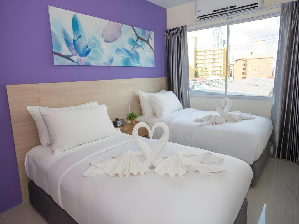 R-Con Hotel @ Siam Патая Екстериор снимка